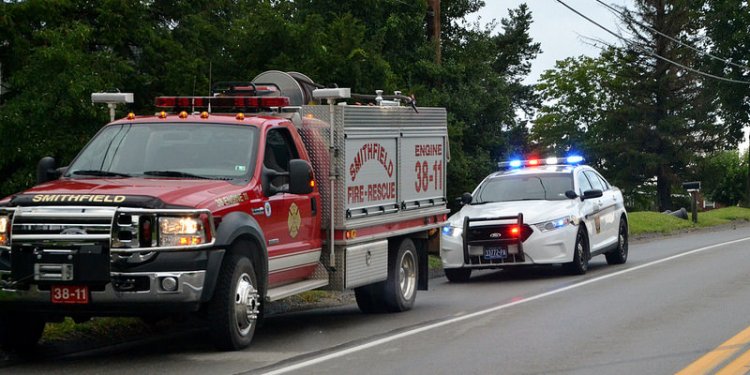 Pennsylvania State Police Trooper and Smithfield Volunteer Fire Department on Scene of a MVA