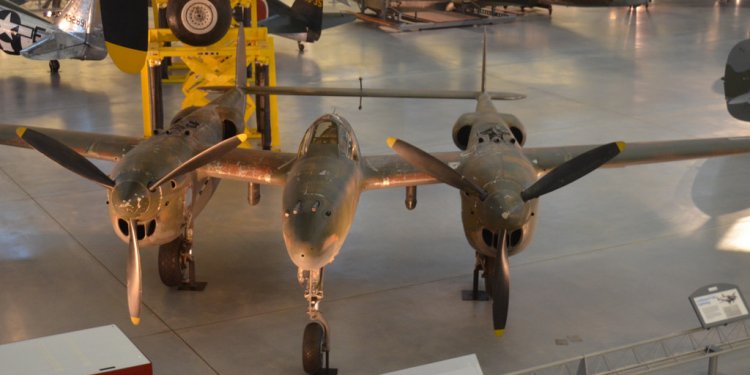 Steven F. Udvar-Hazy Center: Lockheed P-38J-10-LO Lightning